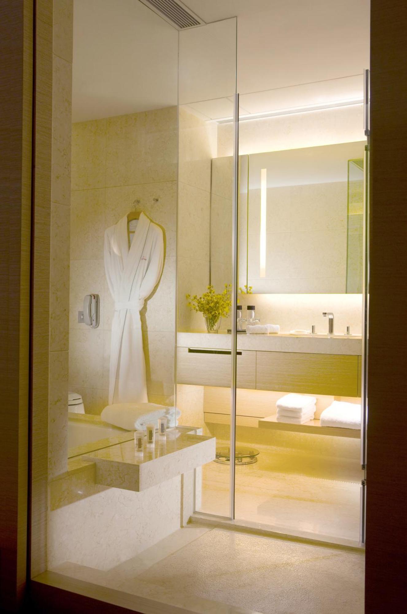 Crowne Plaza Hong Kong Causeway Bay By Ihg Hotell Exteriör bild